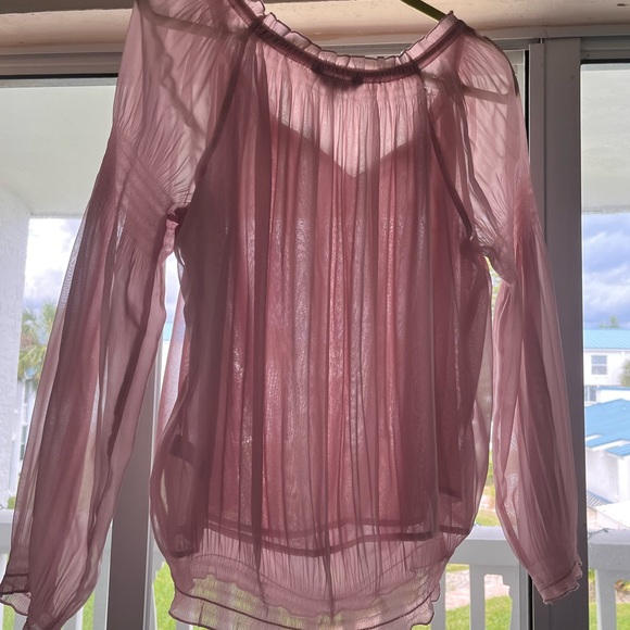 Women’s express blouse like new condition. - Picture 3 of 5